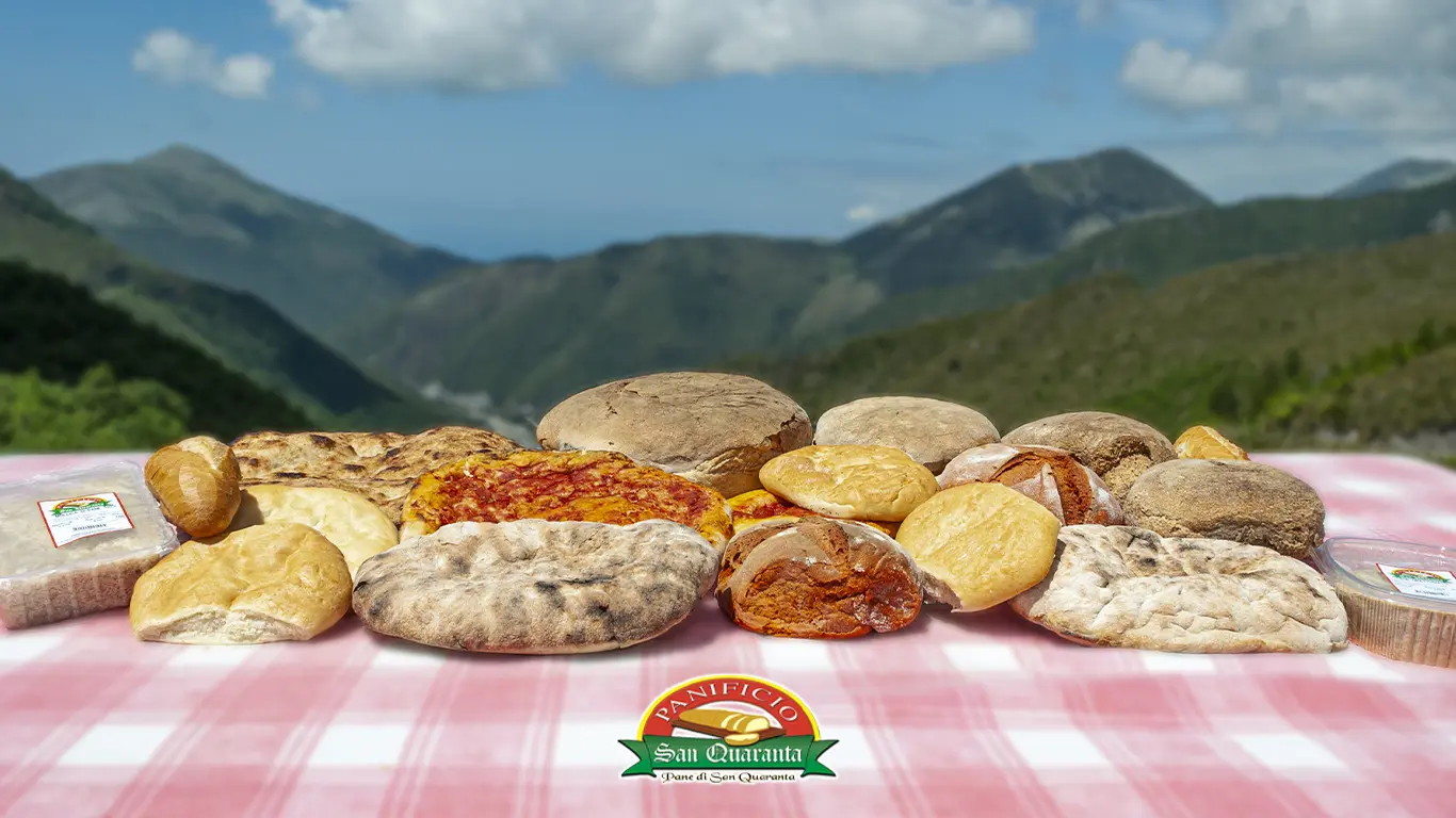I Prodotti del Panificio San Quaranta a Tortora (Calabria)